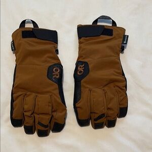 Outdoor Research BitterBlaze Aerogel Gore-Tex Brown and Black Gloves